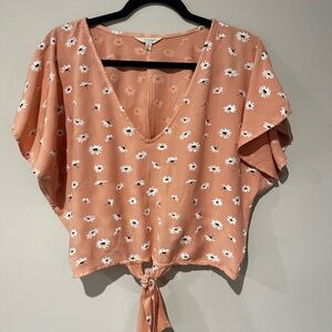 Floral Peach V-Neck Tie-Front Blouse
